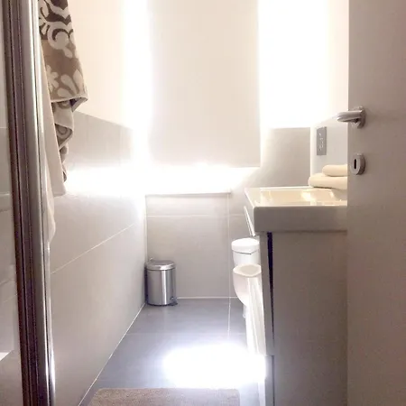 Lilly Rose Lägenhet Alba (Piedmont)