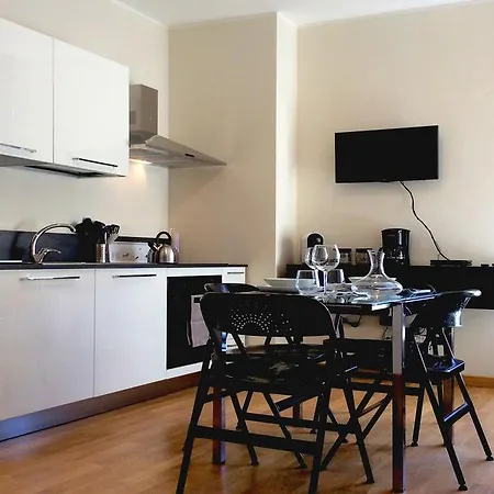 Lilly Rose Lägenhet Alba (Piedmont)