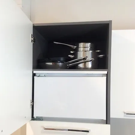Lilly Rose Apartment